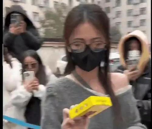 娱乐吃瓜爆料视频,吃瓜视频背后的惊人爆料 第3张 娱乐吃瓜爆料视频,吃瓜视频背后的惊人爆料 第3张